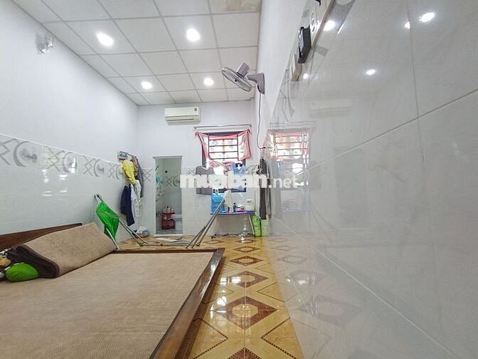 Bán nhà mới 2 tầng 2PN 42m2 ngay KCN TÂN BÌNH Trường Chinh chỉ 4.599tỷ