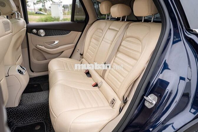 Mercedes Glc300 Sản xuất 2017