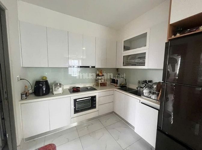 CCCC Satra Eximland Phú Nhuận căn 3PN, 2WC,135m2, NTCC giá 21tr