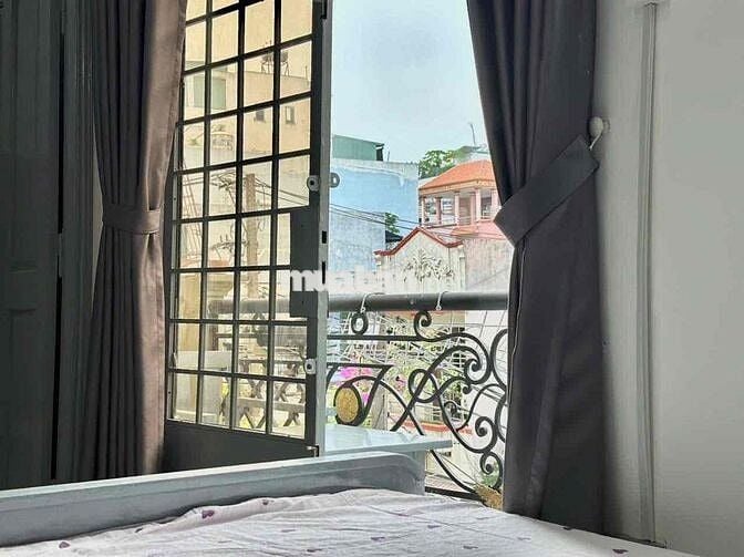 STUDIO FULL NỘI THẤT BAN CÔNG GẦN NGÃ TƯ HÀNG XANH BÌNH THẠNH