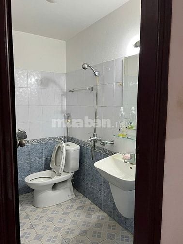 Cho thuê nhà KĐT Định Công; 55m2 x 4,5 tầng đường 13,5m vỉa hè 3m