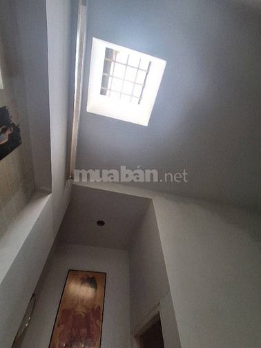 Hẻm xe hơi, gần ĐH Tài Chính, 02 Tầng, DT 5x15m