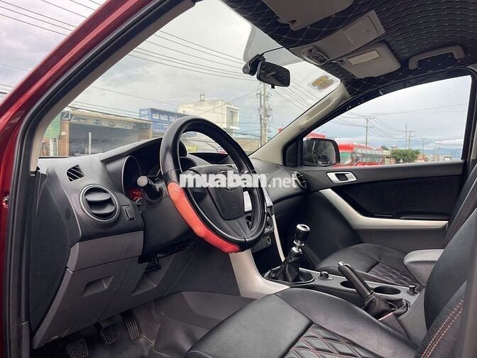 Mazda BT 50 2015 2.2L 4x4 MT - gầm máy chất
