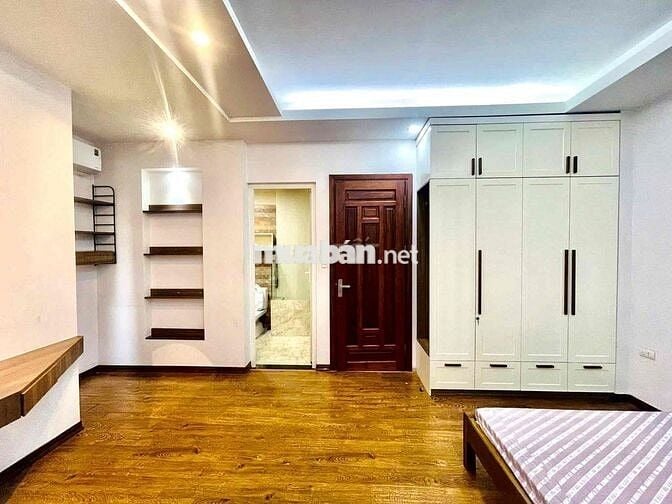 TRẦN DUY HƯNG-CẦU GIẤY-38M2-5 TẦNG-9,8 TỶ-50M RA Ô TÔ TRÁNH.