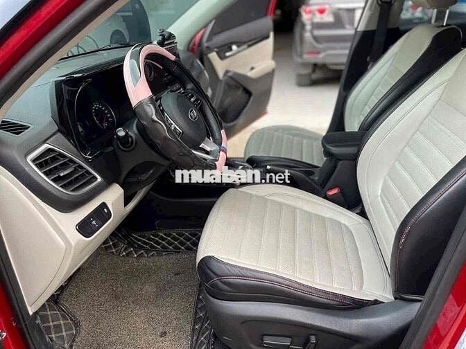 Kia Seltos 2021 Premium 1.4 AT - 50000 km
