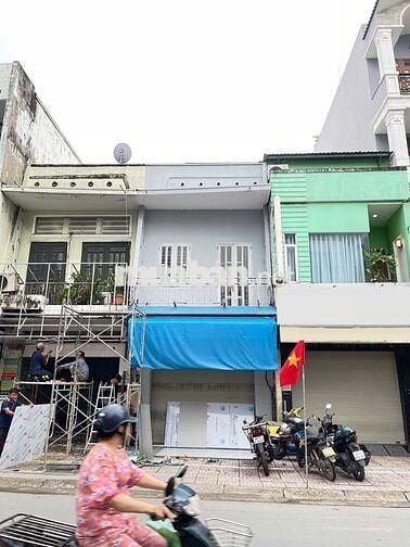 Mặt Tiền Ngay Chợ Phạm Văn Hai.