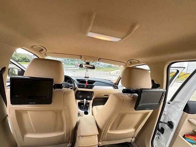BMW X1 2010 sDrive18i - 48000 km