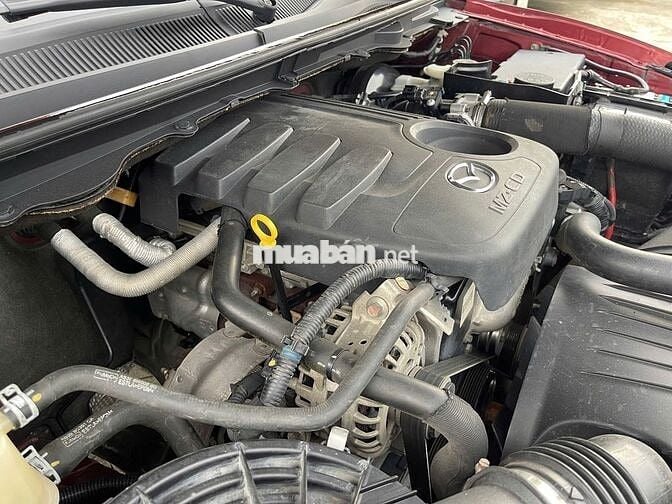Mazda BT 50 2015 2.2L 4x4 MT - gầm máy chất