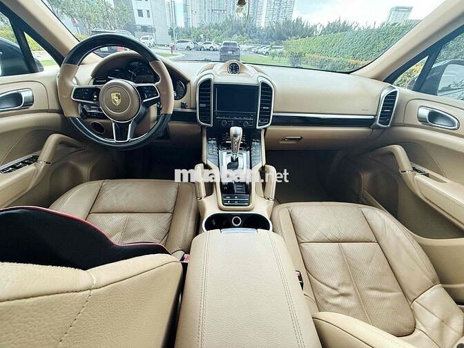Cần bán Porsche Cayenne 2011 - bảo hành 1 năm