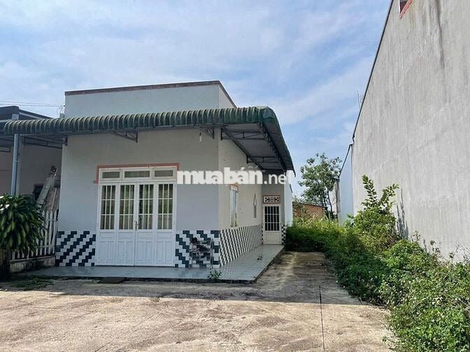 NHÀ SÂN VƯỜN BẢO LỘC - ĐƯỜNG NGÔ TẤT TỐ - DT: 560M2 (10MX56M) - 100 TC