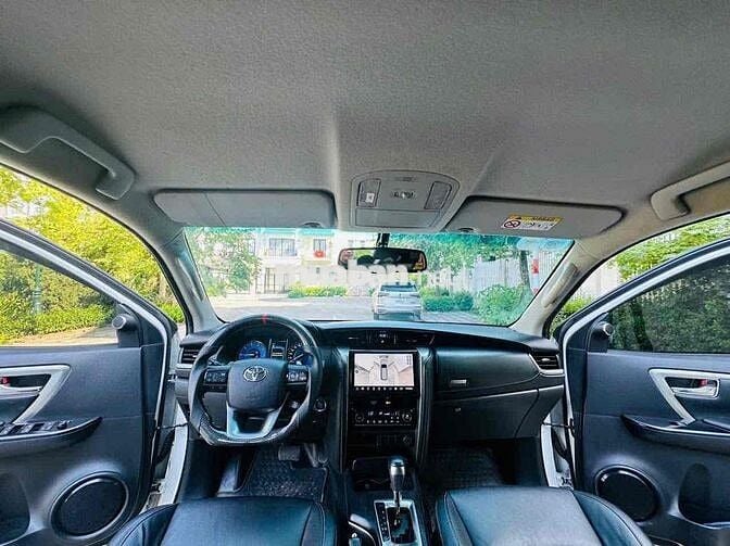 Toyota Fortuner 2022  2.4 4x2 AT - 66000 k