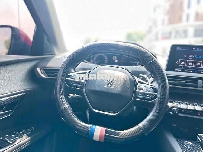Peugeot 3008 2021 Allure - 72000 km