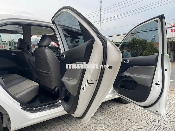 Kia Soluto 2023 1.4 AT Deluxe. Xe chất lướt.