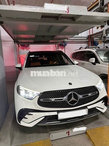 Mercedes GLC 300 4Matic - sx 11/23 - 30000 km