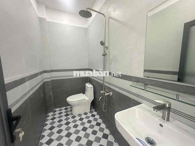 Bán Nhà Đẹp Ở Ngay - Sổ Riêng - Hẻm Ô Tô Tránh - 72m2 - Chỉ 5,76 Tỷ