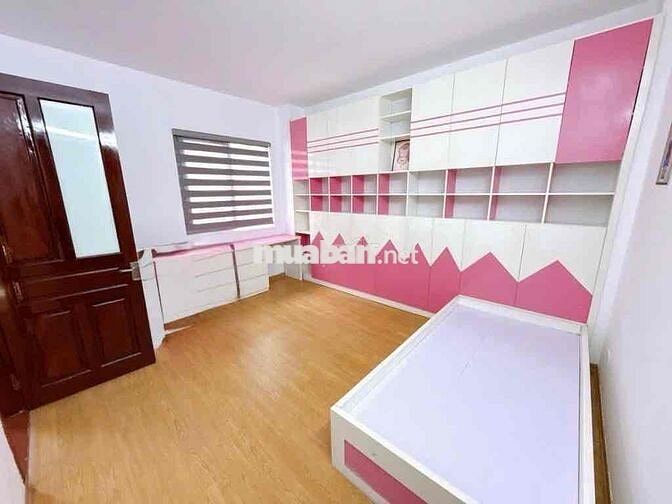 TRUNG TÂM ĐỐNG ĐA NGÃ 4 SỞ - 5 Tầng ngõ thông, 2 mặt thoáng