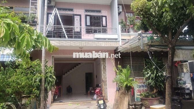 Cho thuê mặt bằng tầng 1 nguyên tầng riêng chủ