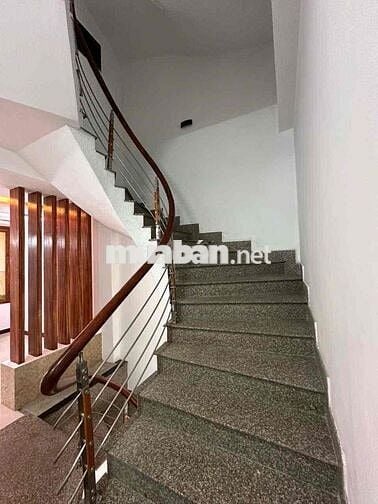 BÁN NHÀ MẶT TIỀN LÊ VĂN HIẾN – GẦN BIỂN NON NƯỚC – GIÁ *** KHU VỰ