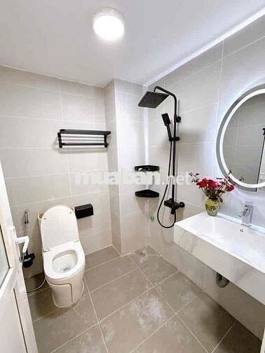 TRUNG TÂM ĐỐNG ĐA NGÃ 4 SỞ - 5 Tầng ngõ thông, 2 mặt thoáng