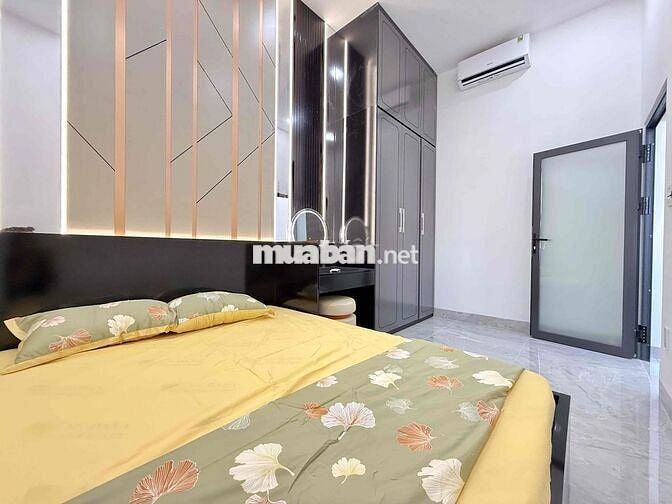 Bán Nhà 3 Tầng 3 Mê Kiệt Ô Tô Tôn Đản , Đầy Đủ Nội Thất