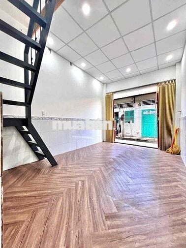 Nhà Trệt Lầu 2 phòng ngủ, 2 máy lạnh hẻm 133 Trần hưng đạo