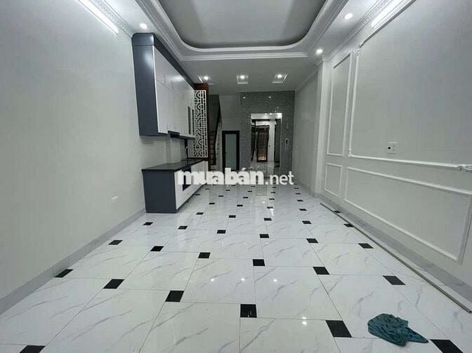 Trần Đại Nghĩa- Đại La. 38m 5 tầng Tm gần phố 9 tỷ