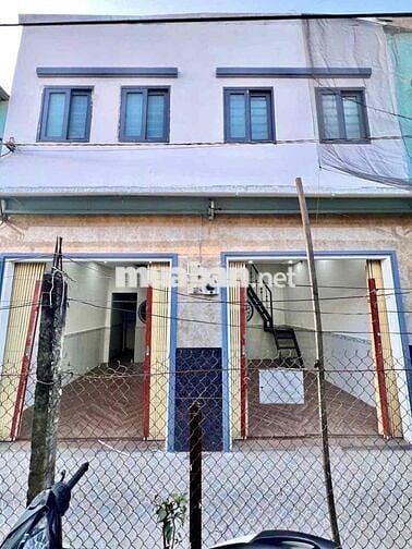 Nhà Trệt Lầu 2 phòng ngủ, 2 máy lạnh hẻm 133 Trần hưng đạo