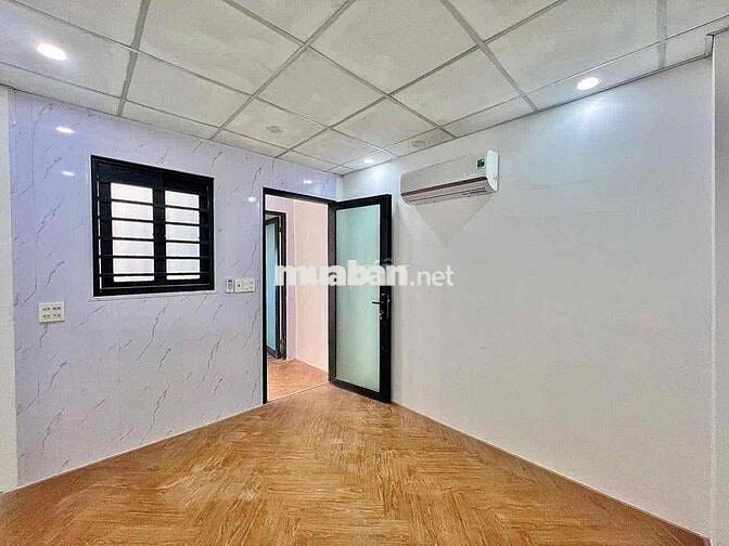 Nhà Trệt Lầu 2 phòng ngủ, 2 máy lạnh hẻm 133 Trần hưng đạo