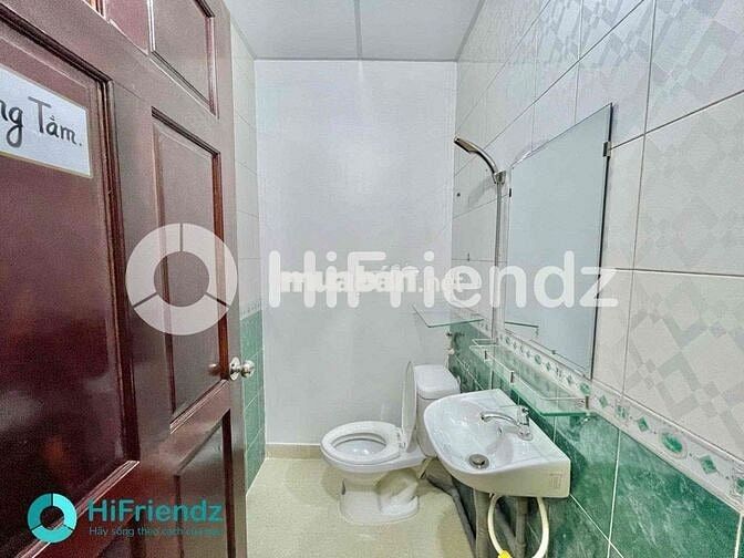 NHÀ TRỐNG SẴN CHO THUÊ GIÁ RẺ NGAY CHỢ BÀ HOM