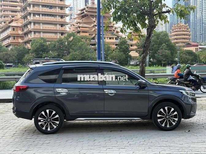 Honda BR-V 2024 L - 16000 km