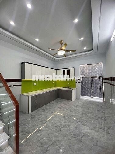 11/2 phạm văn bạch hẻm 8m.dt.5x20m 2 lầu 3 phòng
