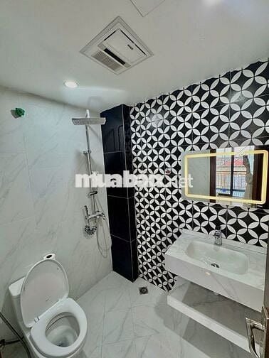 Phòng 35m2 full đồ Khâm Thiên Tôn Đức Thắng trung tâm Đống Đa