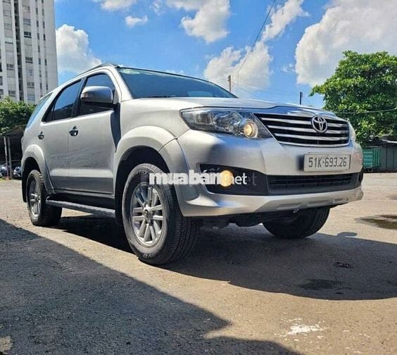 TOYOTA FORTUNER V 2013 TỰ ĐỘNG 1 CẦU MÁY SỐ NGON.