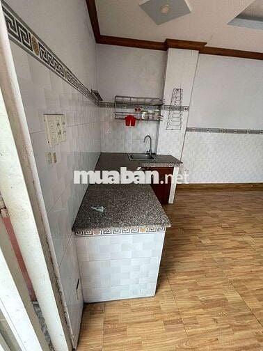 Cho thuê 1 tầng nhà rộng rãi thoáng mát Bình Tân