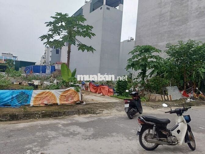 HỐT ĐẤT 2 Ô TÔ TRÁNH NHAU VỈA HÈ RỘNG KINH DOANH DT 60M2 MT 5M KINH D HỐT ĐẤT 2 Ô TÔ TRÁNH NHAU VỈA HÈ RỘNG KINH DOANH DT 60M2 MT 5M KINH D