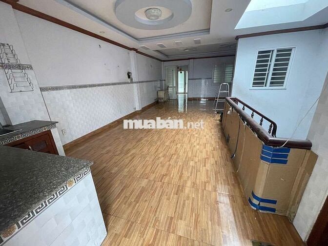 Cho thuê 1 tầng nhà rộng rãi thoáng mát Bình Tân