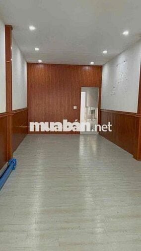 Nhà mt gần chợ chữ S, xtđ Hóc Môn. khu kd sầm uất