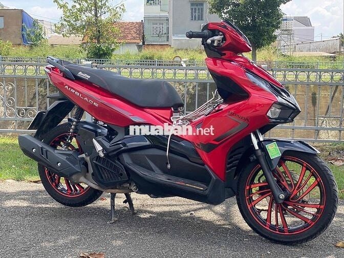 AB 125 NHƯ MỚI FULL PHỤ KIỆN. CÓ GÓP TAY ĐÔI