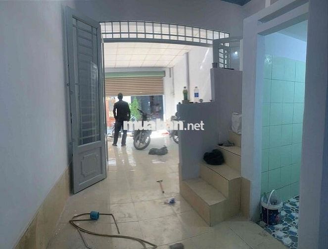 Nhà cho thuê nguyên căn mới sửa sang làm mới lại