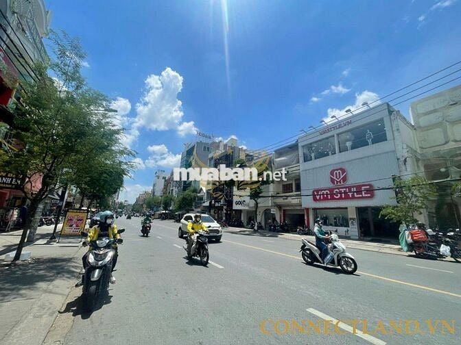 ➡️ MT Nguyễn Gia Trí (D2) Bình Thạnh – 8x20m, trệt 2 lầu, giá 90 Triệu