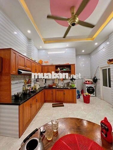 NHÀ TRỆT LẦU + KHO - ĐƯỜNG NGUYỄN THÔNG