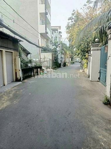 Chính chủ bán dãy trọ 256m2, đường 13, Quận 2, gồm 14 phòng TN 60tr/th