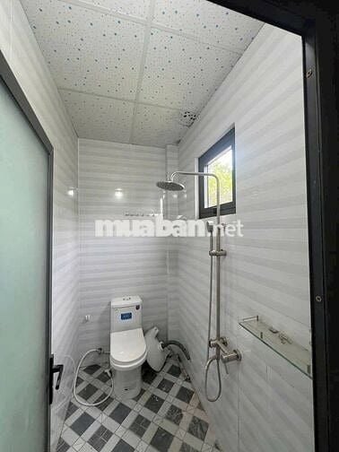 BÁN GẤP CĂN NHÀ MTĐ HÙNG VƯƠNG BẾN CÁT 60M2 3WC 3PN GIÁ 1TY740 SHR