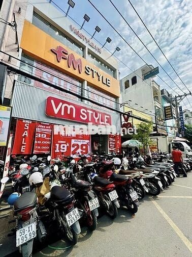 ➡️ MT Nguyễn Gia Trí (D2) Bình Thạnh – 8x20m, trệt 2 lầu, giá 90 Triệu