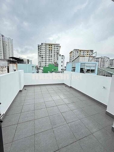 ÂU CƠ GIÁP QUẬN 10 NGAY KHU LỮ GIA VÒNG XOAY LÊ ĐẠI HÀNH - 5 TẦNG 40M2