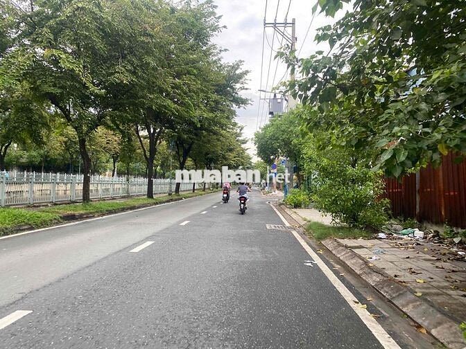 Đất MTKD Lô góc 2 mặt không lộ giới Kênh Tân Hoá | 4x15m | 10.1 tỷ