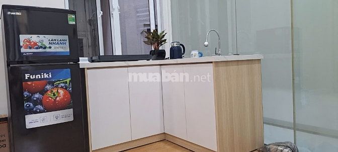 Cho thuê nhà riêng 2 tầng, phố Ông Ích Khiêm, quận Ba Đình