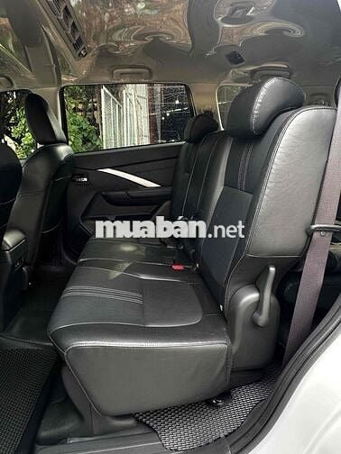 Mitsubishi Xpander 2023 AT Premium - 26000 km