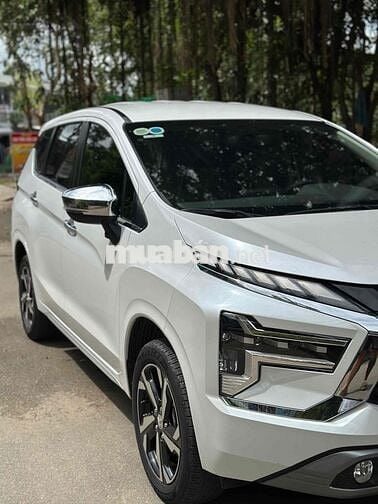 Mitsubishi Xpander 2023 AT Premium - 26000 km