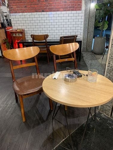 Cần thanh lý nhanh 10bộ bàn ghế da đẹp như mới